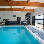 Logis De La Foret Hotell