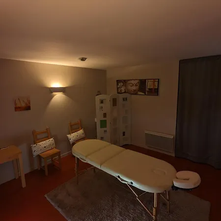 Logis De La Foret Hotell