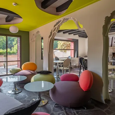 Logis De La Foret 3*