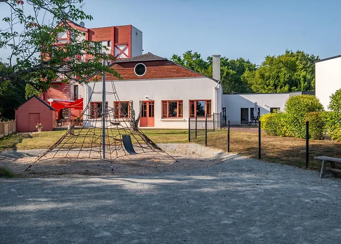 מלון Logis De La Foret Le Gâvre