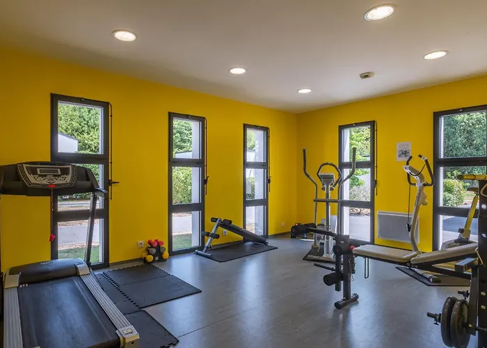 Logis De La Foret מלון 3*