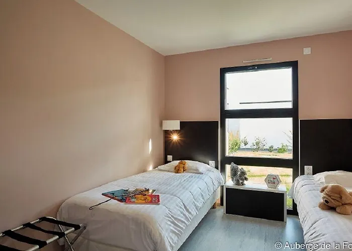 מלון Logis De La Foret Le Gâvre