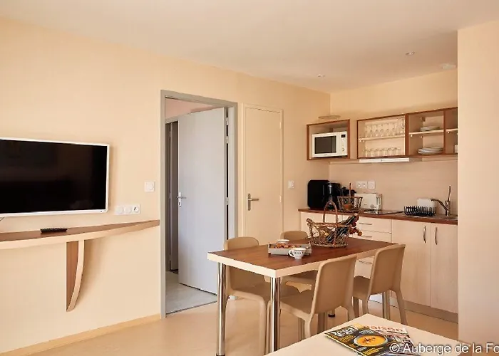 Hotel Logis De La Foret 3*