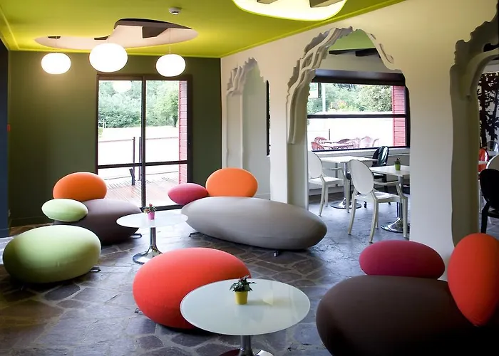 Hotel Logis De La Foret Le Gâvre